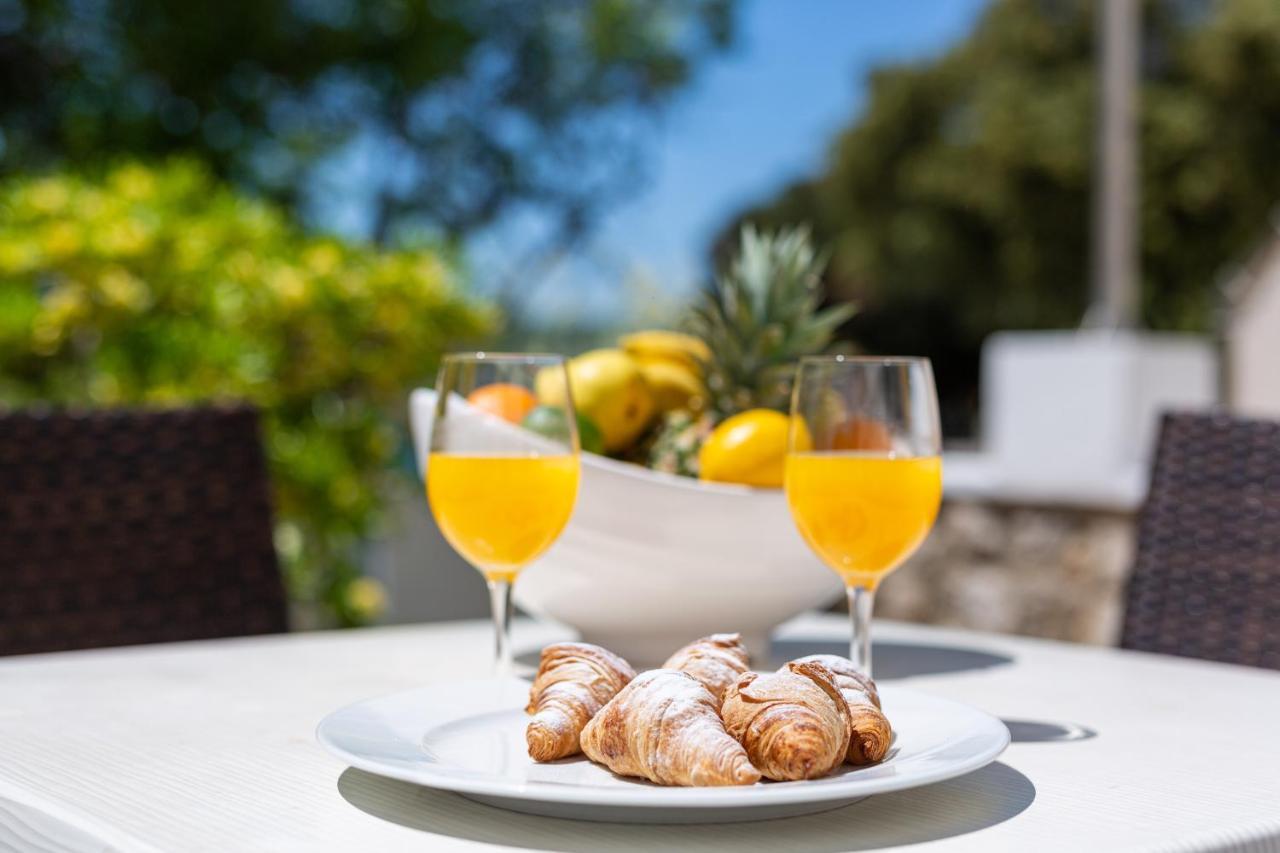 Villa Lovorka - Hotel Resort Drazica Krk Town Εξωτερικό φωτογραφία